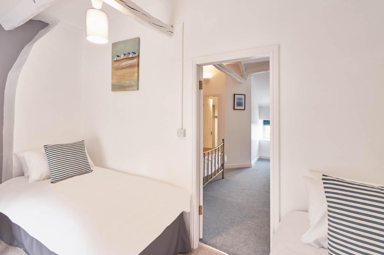 Host & Stay - Dove Grey, 25 West End 柯比穆尔赛德 外观 照片